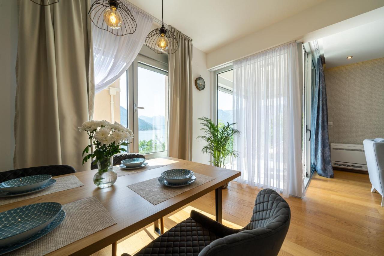 Luxury Dream View Apartment Kotor Bagian luar foto