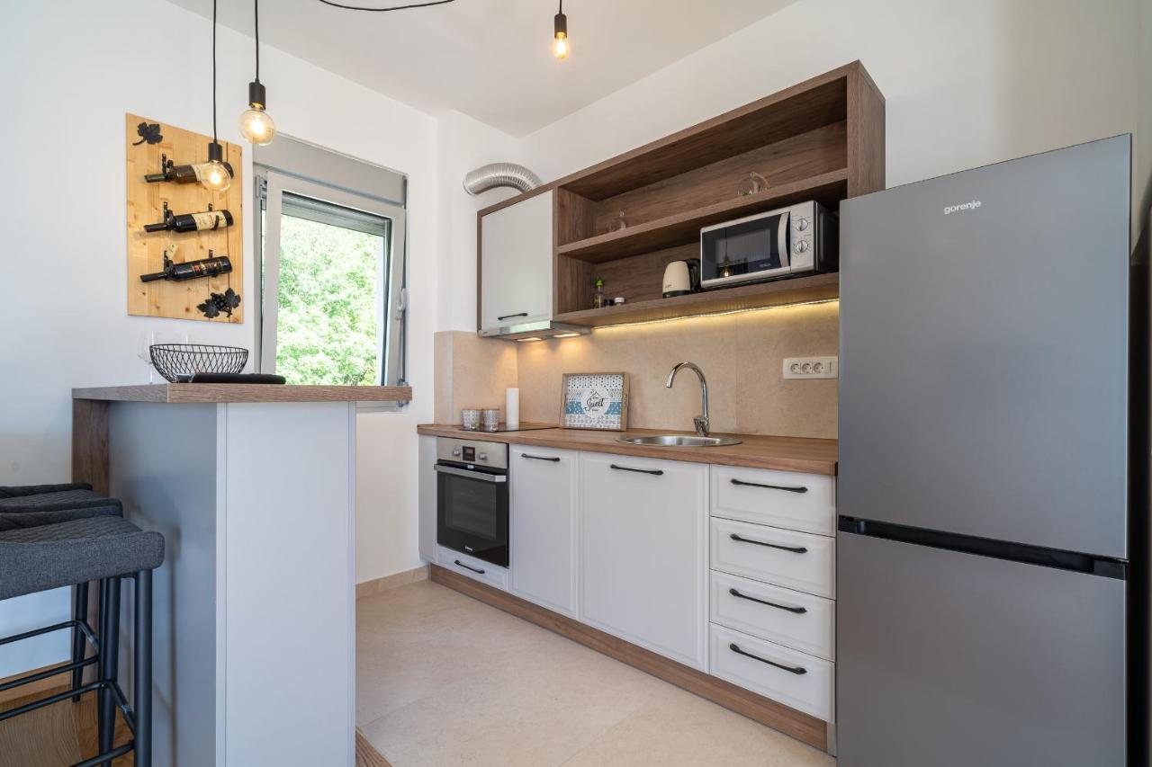 Luxury Dream View Apartment Kotor Bagian luar foto