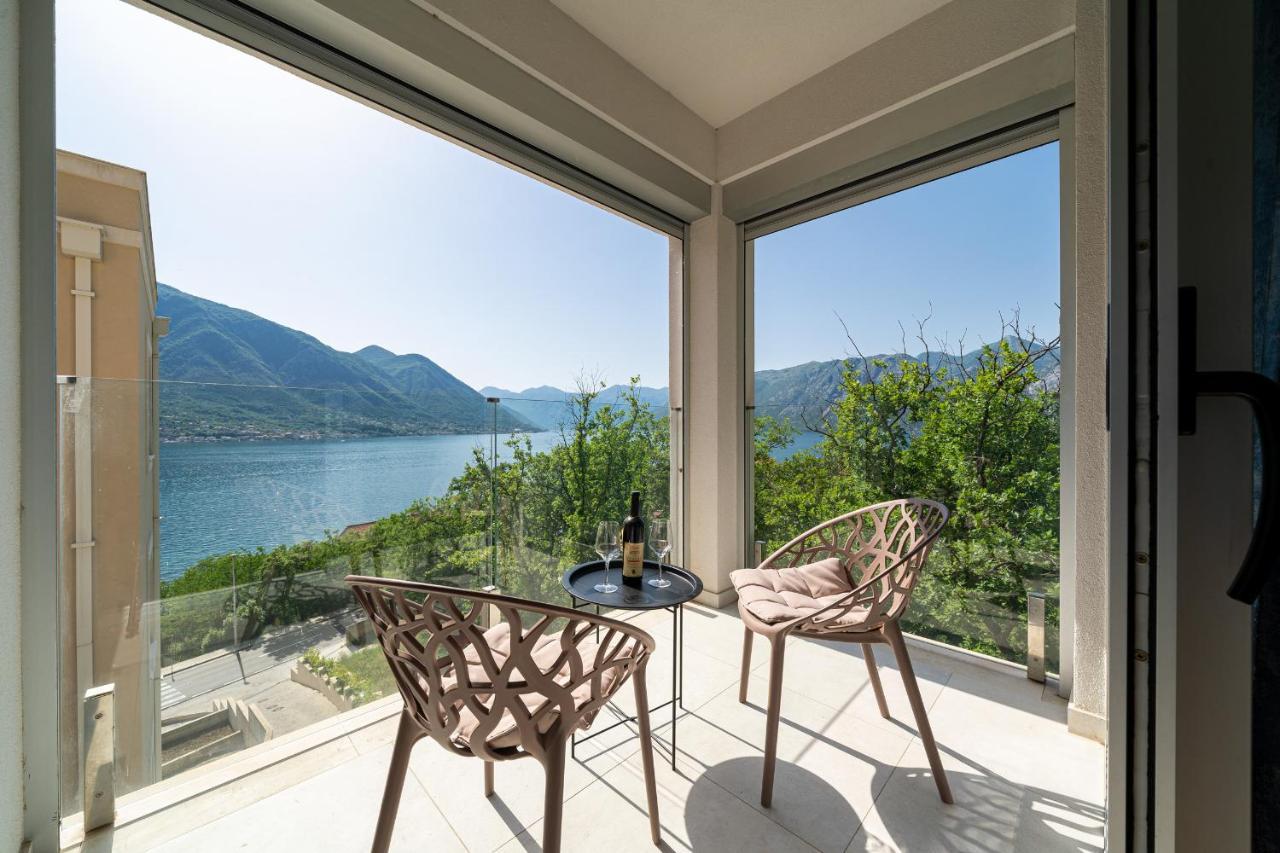 Luxury Dream View Apartment Kotor Bagian luar foto