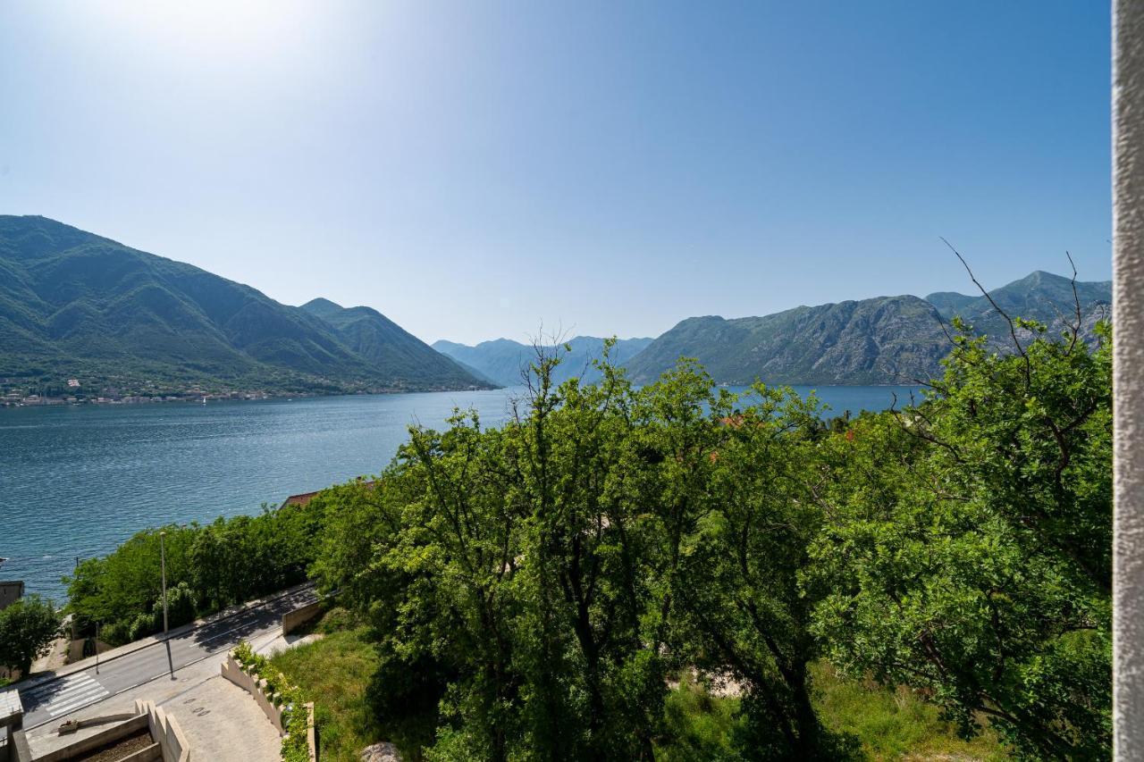 Luxury Dream View Apartment Kotor Bagian luar foto