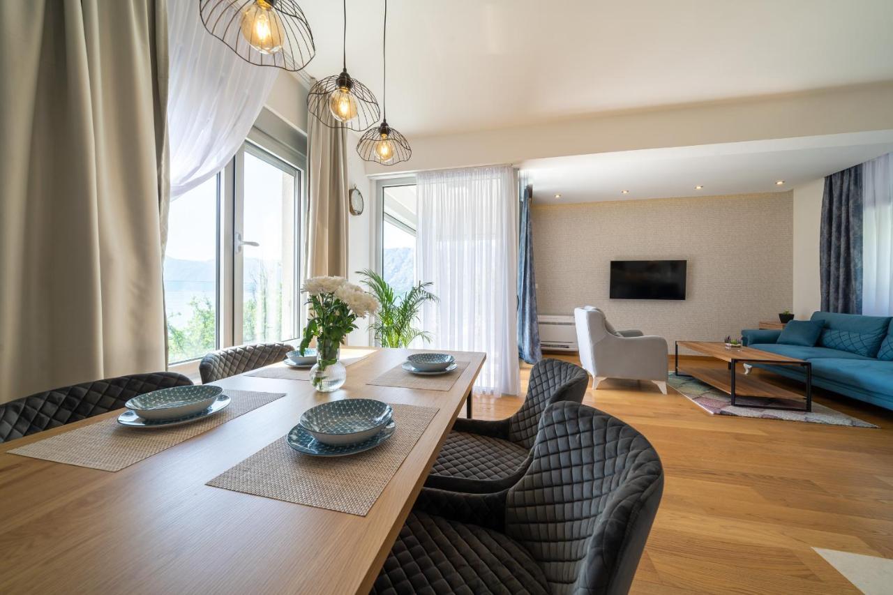 Luxury Dream View Apartment Kotor Bagian luar foto