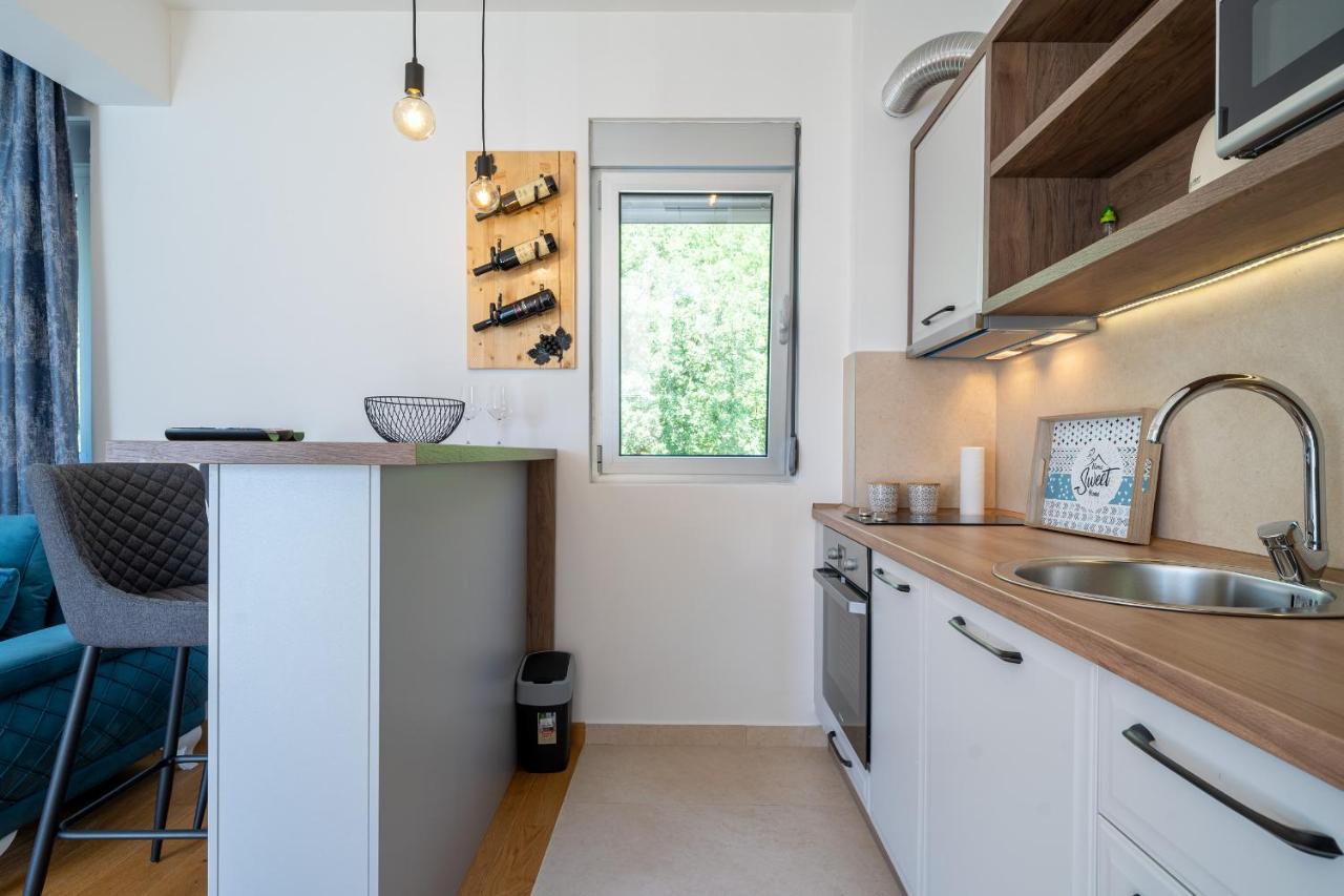 Luxury Dream View Apartment Kotor Bagian luar foto