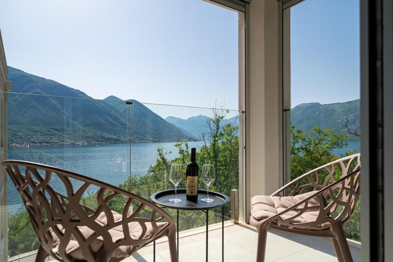 Luxury Dream View Apartment Kotor Bagian luar foto